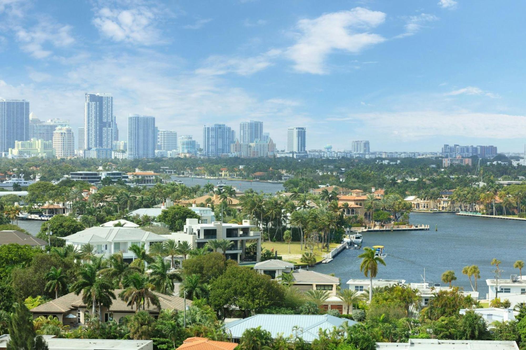 Fort Lauderdale Marriott Harbor Beach Resort & Spa Exterior foto